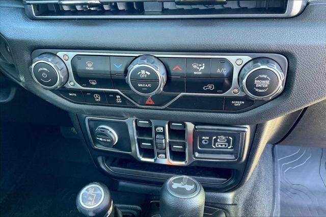 new 2025 Jeep Wrangler car, priced at $43,000