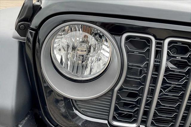 new 2025 Jeep Wrangler car, priced at $44,945