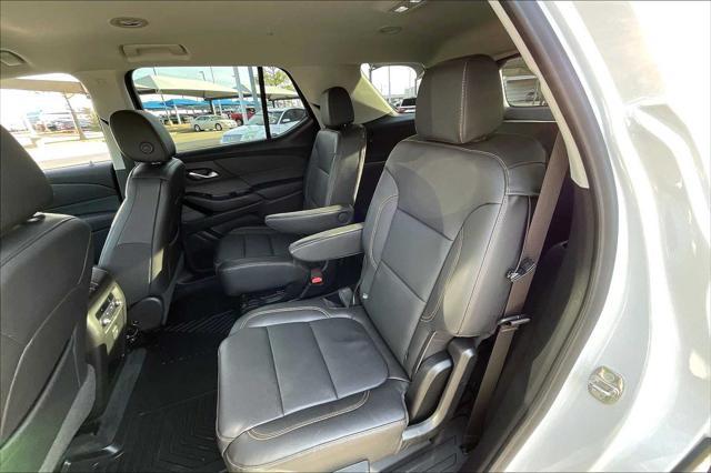 used 2021 Chevrolet Traverse car, priced at $29,999