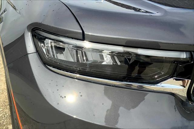 new 2025 Jeep Grand Cherokee L car, priced at $51,035