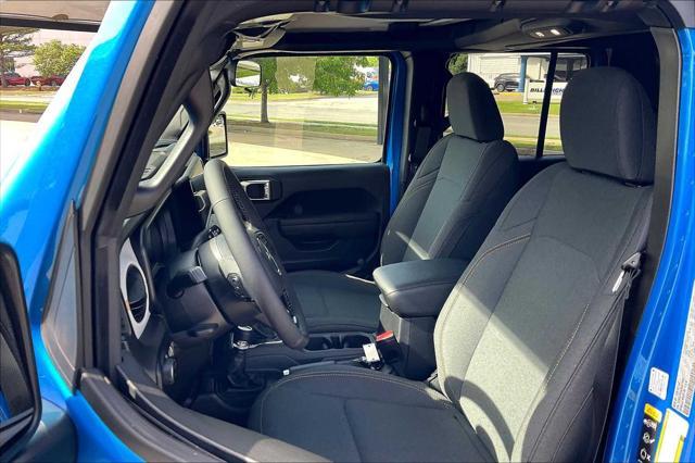 new 2025 Jeep Gladiator car, priced at $51,745
