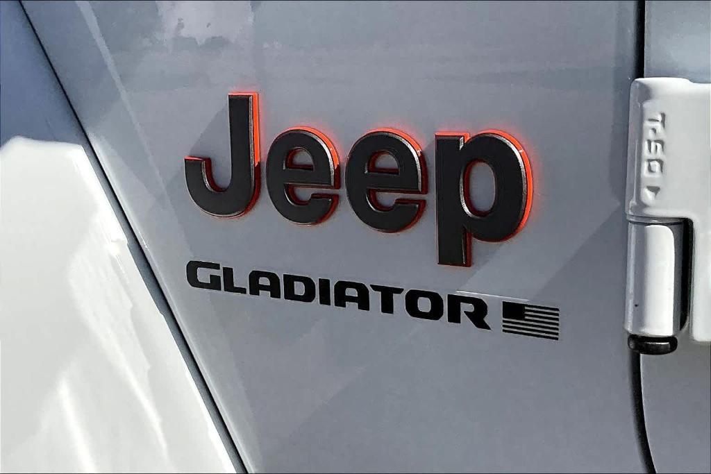 new 2024 Jeep Gladiator car, priced at $60,110