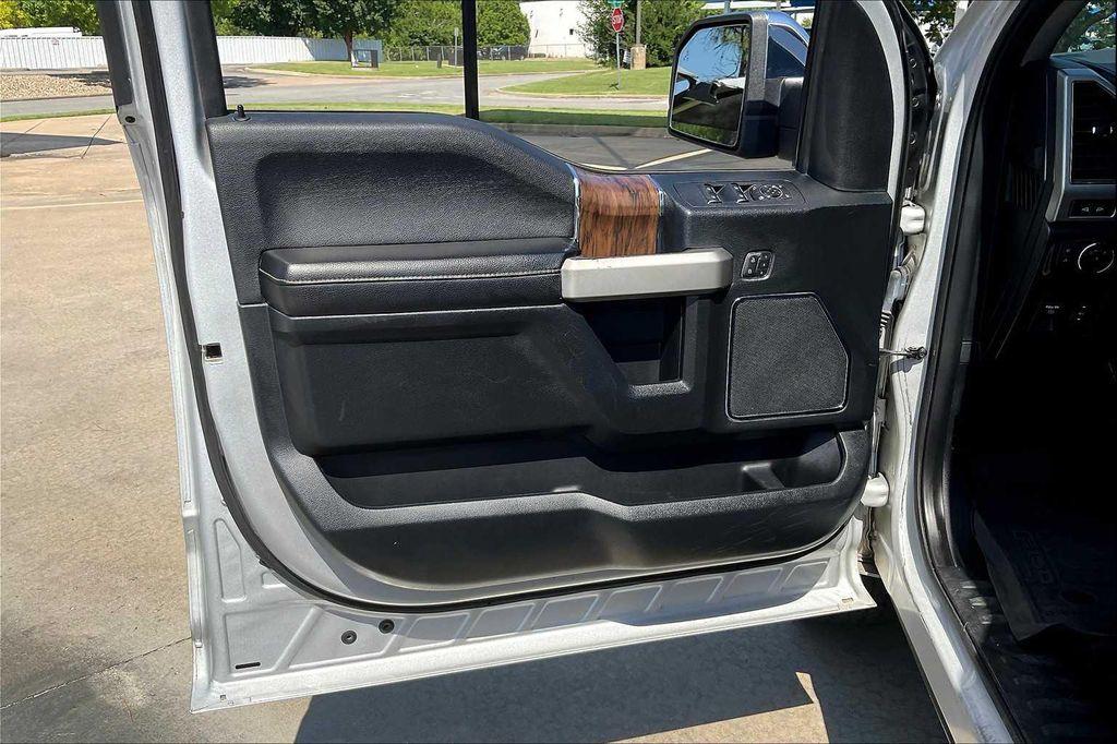 used 2019 Ford F-150 car, priced at $30,999