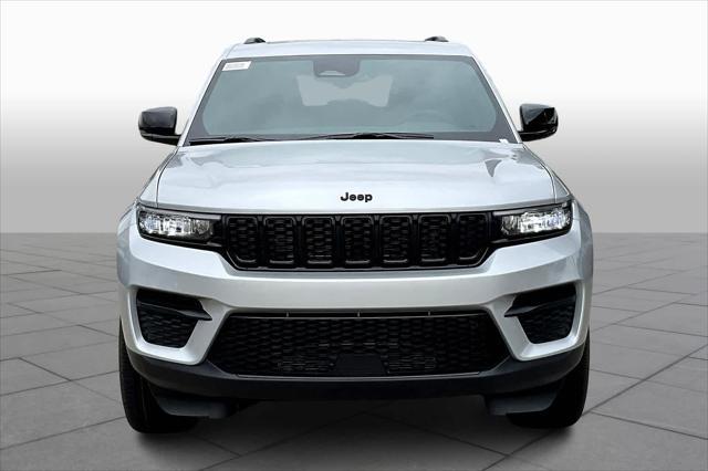 new 2025 Jeep Grand Cherokee car, priced at $46,300