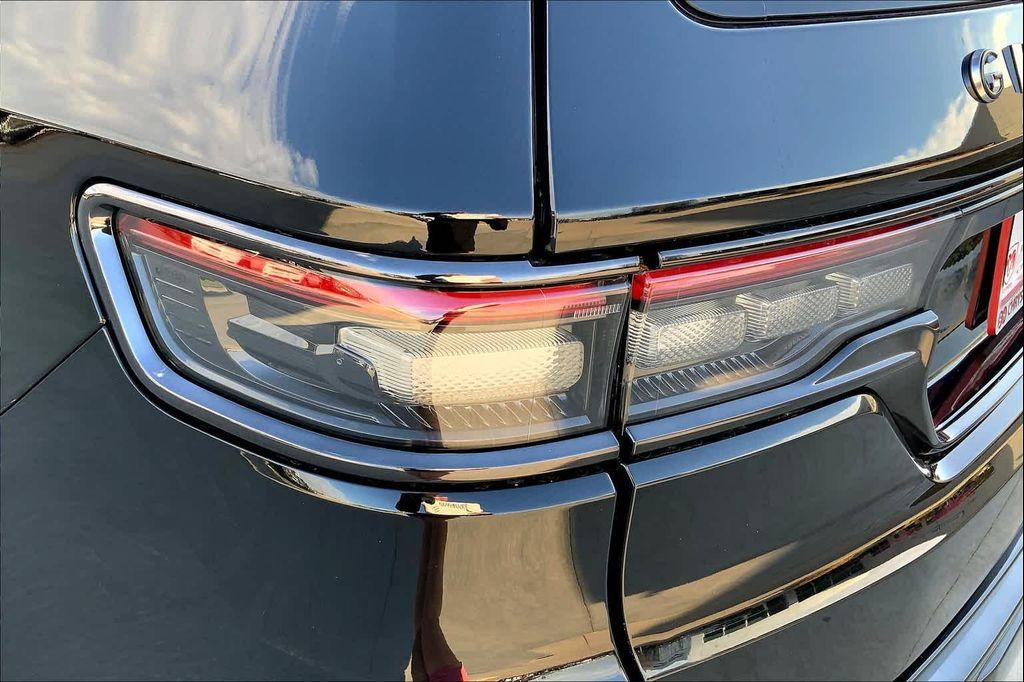 new 2025 Jeep Grand Wagoneer car, priced at $90,944