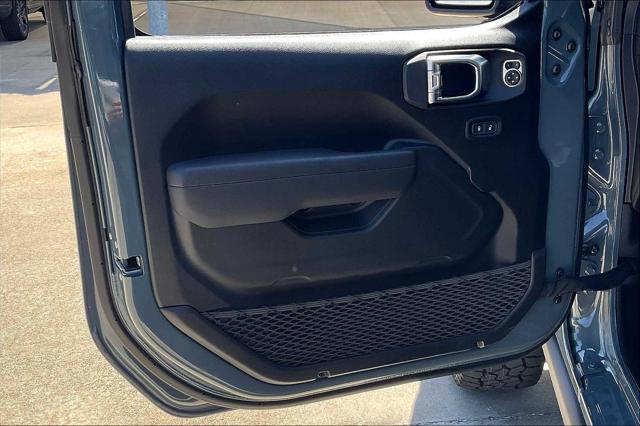 new 2025 Jeep Gladiator car, priced at $57,525