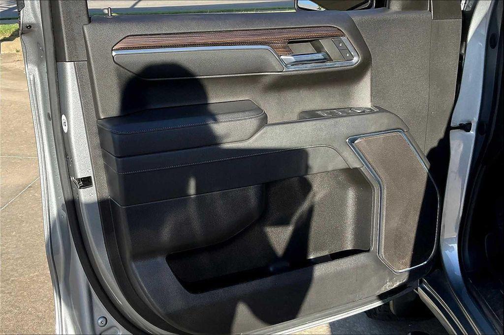 used 2024 Chevrolet Silverado 1500 car, priced at $45,000