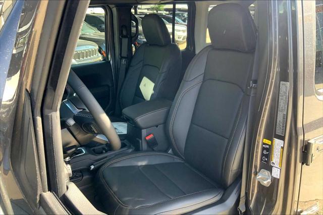 new 2025 Jeep Wrangler car, priced at $51,895