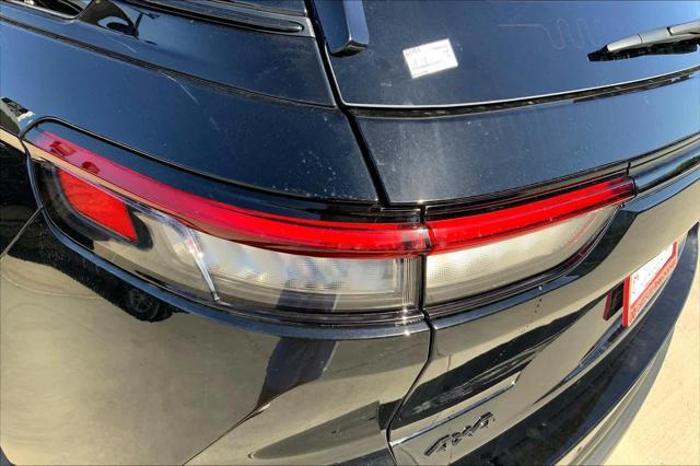 new 2025 Jeep Grand Cherokee car, priced at $43,375