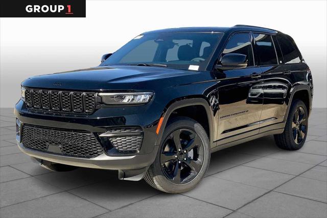 new 2025 Jeep Grand Cherokee car, priced at $43,375