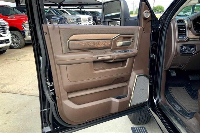 new 2025 Ram 3500 car, priced at $90,715