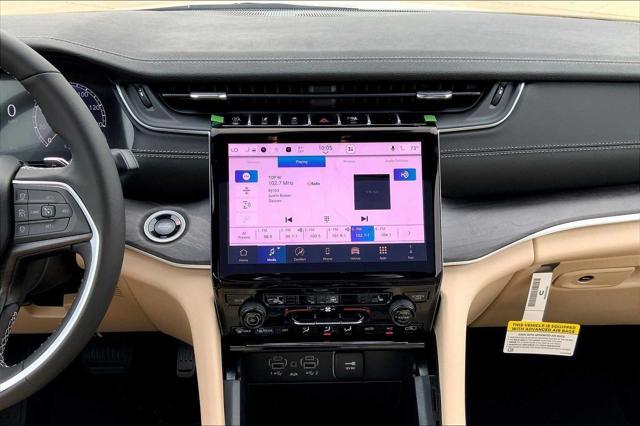 new 2025 Jeep Grand Cherokee car, priced at $46,415