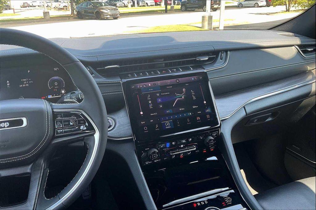 used 2023 Jeep Grand Cherokee car, priced at $33,499