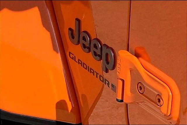 new 2025 Jeep Gladiator car, priced at $60,515
