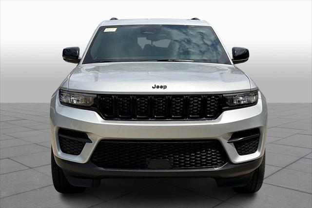 new 2025 Jeep Grand Cherokee car, priced at $46,370