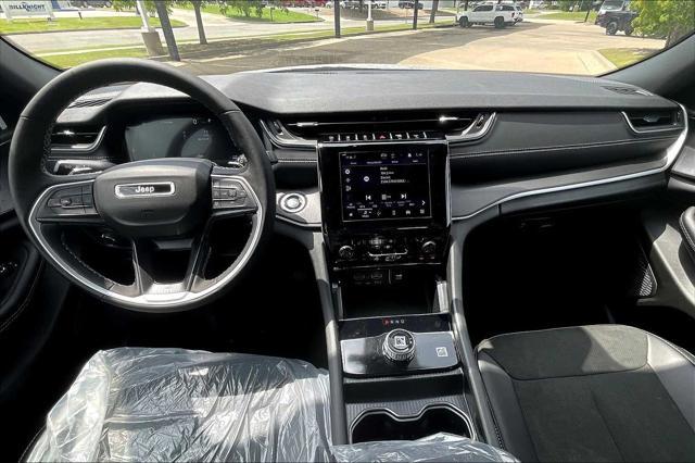 new 2025 Jeep Grand Cherokee car, priced at $46,370