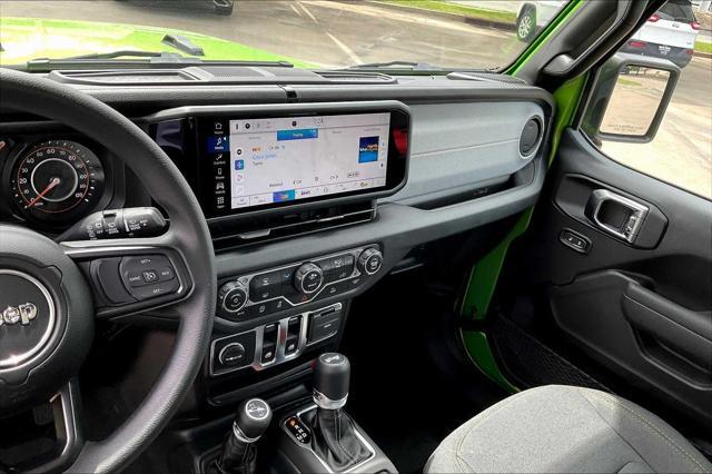 new 2025 Jeep Wrangler car, priced at $36,150