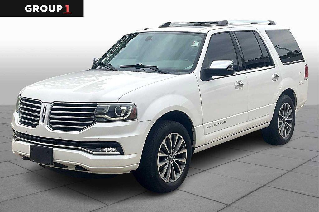 used 2017 Lincoln Navigator car, priced at $15,000