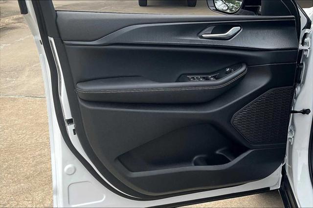 new 2025 Jeep Grand Cherokee car, priced at $44,130