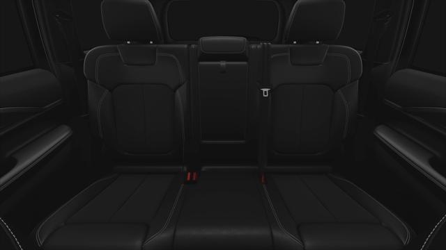 new 2025 Jeep Grand Cherokee car, priced at $47,130
