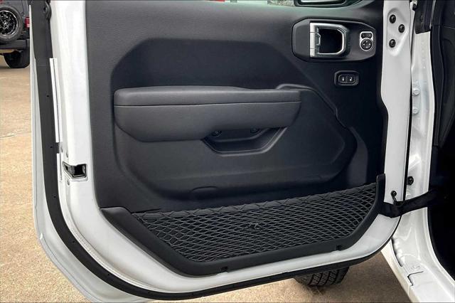 new 2025 Jeep Gladiator car, priced at $49,590