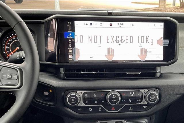 new 2025 Jeep Gladiator car, priced at $49,590