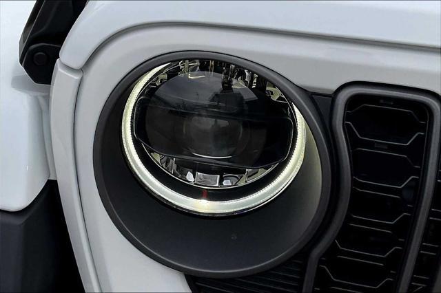 new 2025 Jeep Gladiator car, priced at $49,590