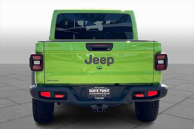 new 2025 Jeep Gladiator car, priced at $58,080
