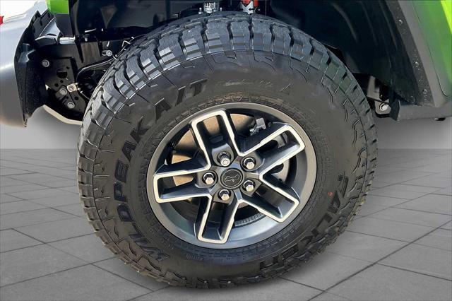 new 2025 Jeep Gladiator car, priced at $58,080
