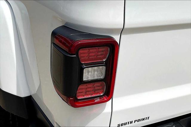 new 2025 Jeep Gladiator car, priced at $55,125