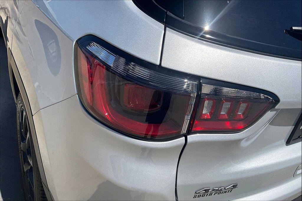 new 2025 Jeep Compass car, priced at $30,100