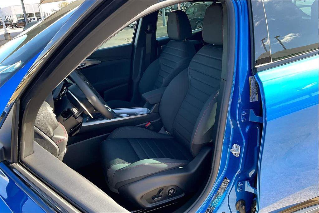 new 2024 Dodge Hornet car, priced at $39,000