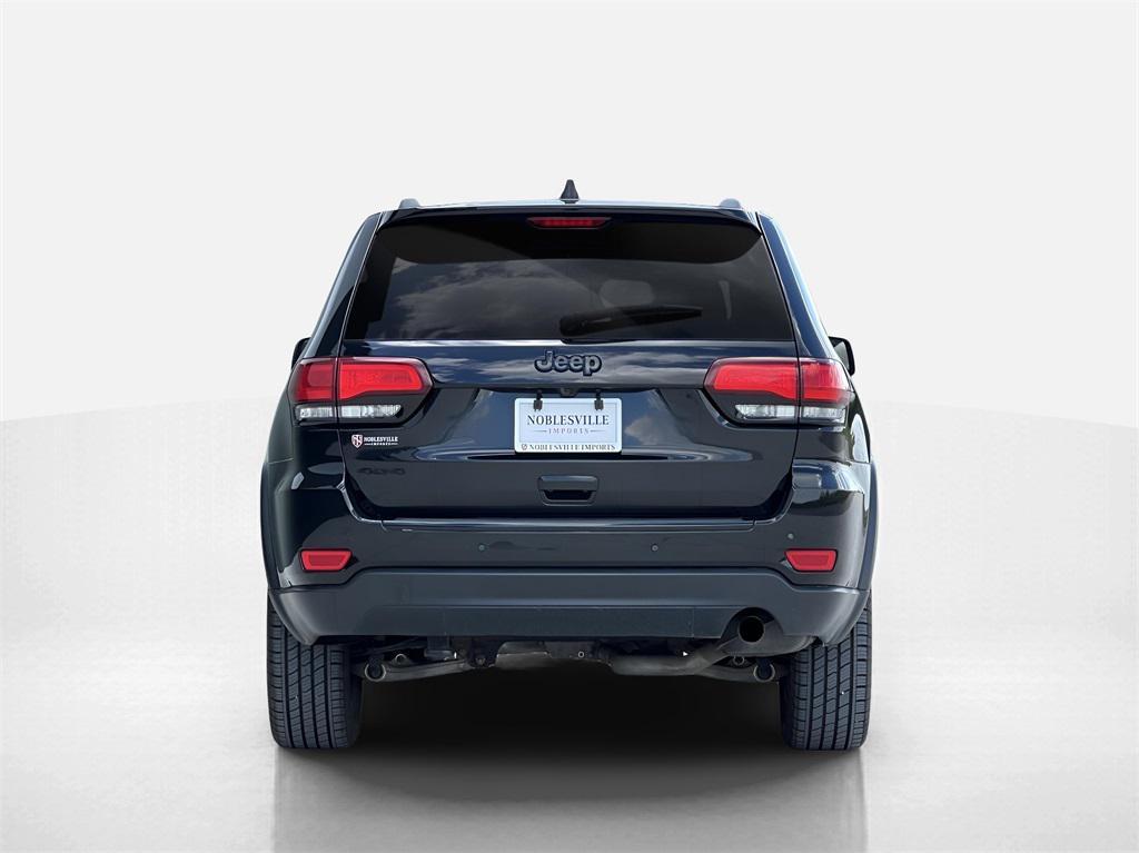 used 2018 Jeep Grand Cherokee car, priced at $17,615