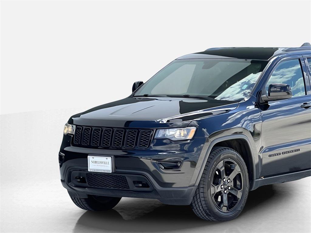 used 2018 Jeep Grand Cherokee car, priced at $17,615