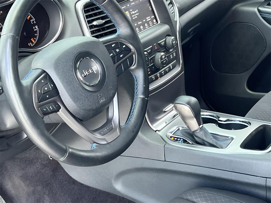 used 2018 Jeep Grand Cherokee car, priced at $17,615