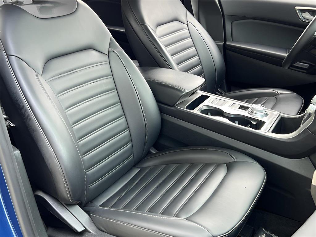 used 2024 Ford Edge car, priced at $22,994