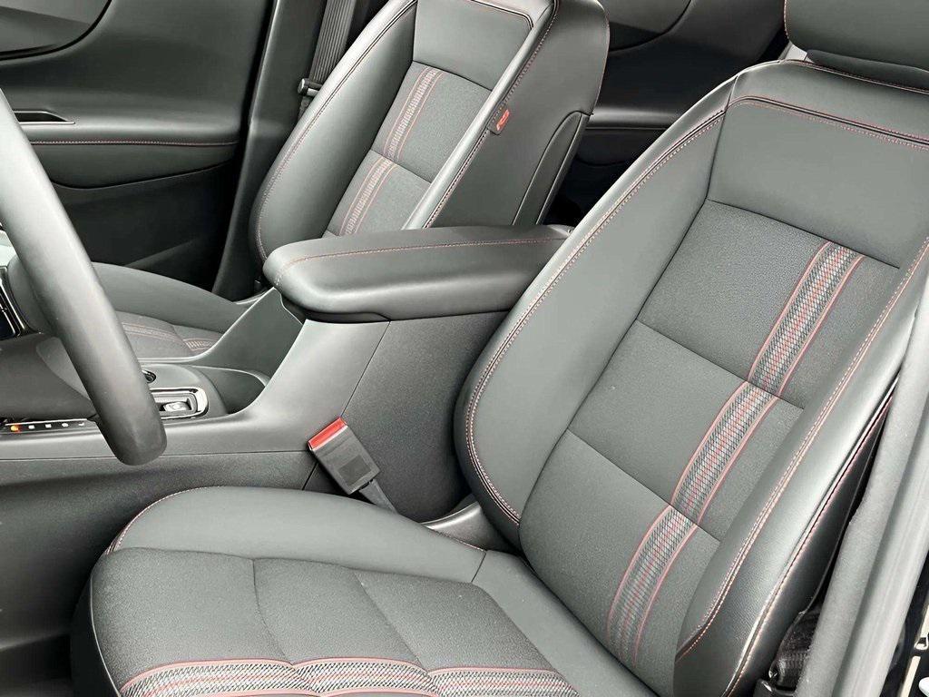 used 2023 Chevrolet Equinox car, priced at $23,143