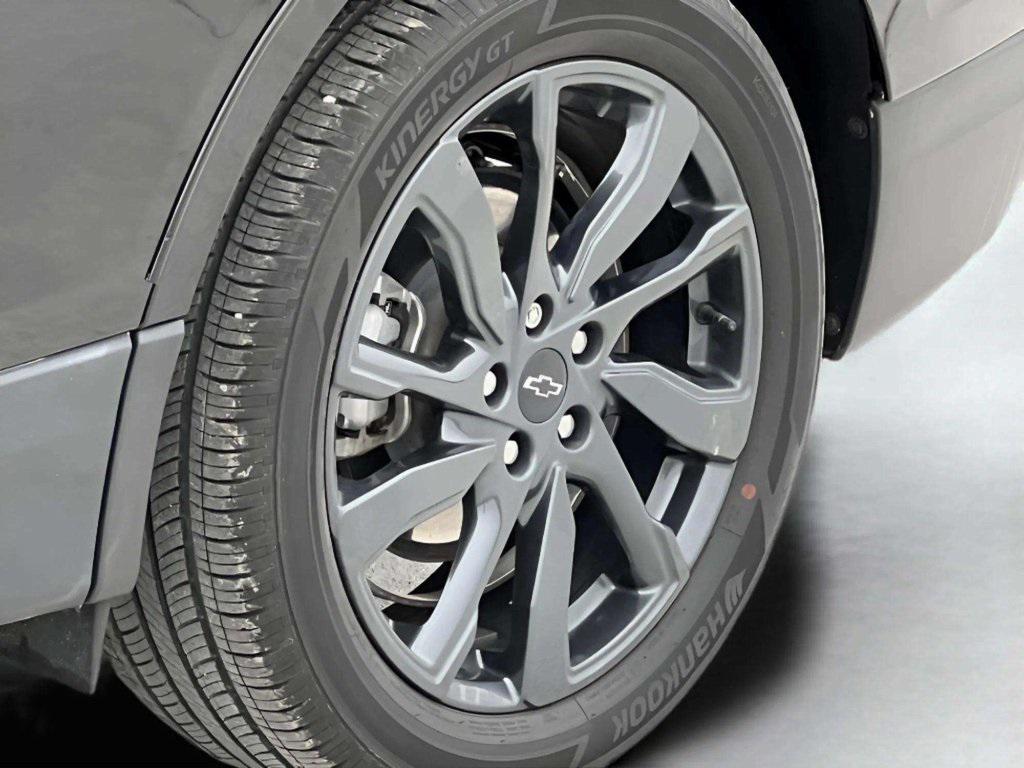 used 2023 Chevrolet Equinox car, priced at $23,143