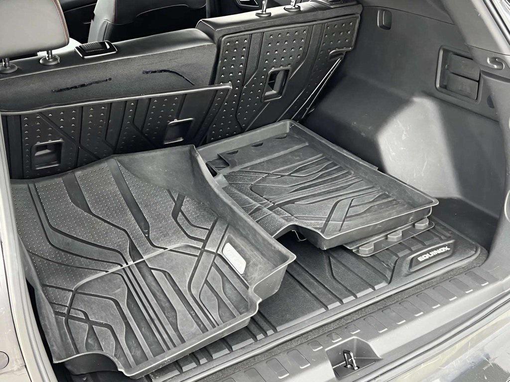 used 2023 Chevrolet Equinox car, priced at $23,143