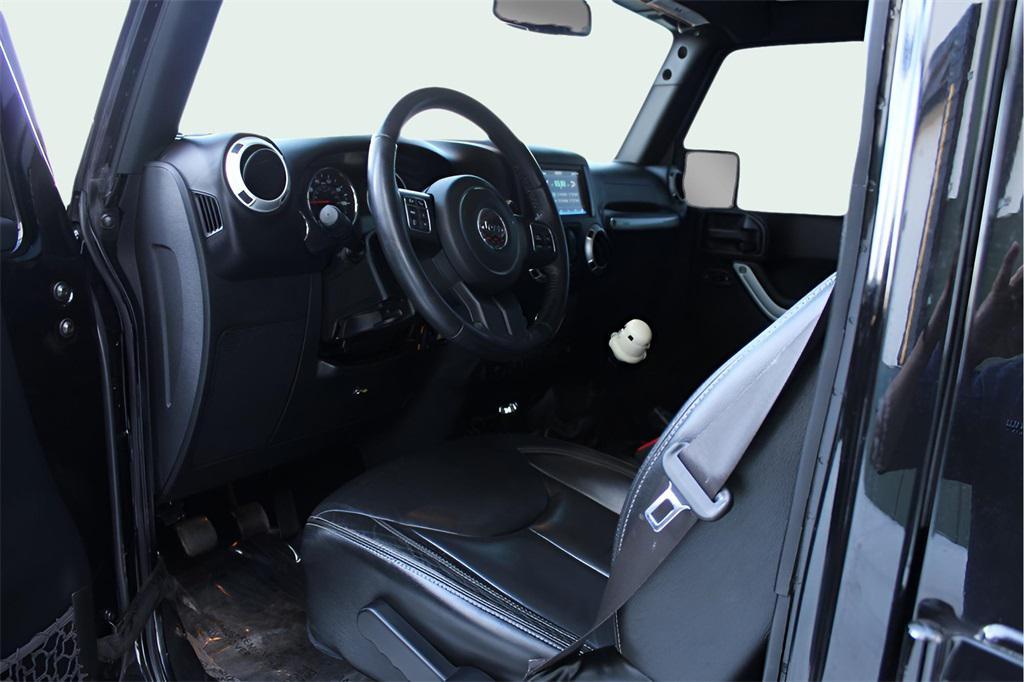 used 2017 Jeep Wrangler Unlimited car, priced at $21,500