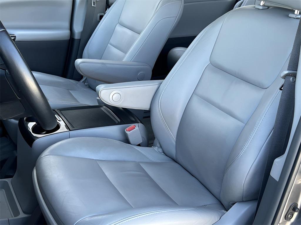 used 2019 Toyota Sienna car, priced at $26,487