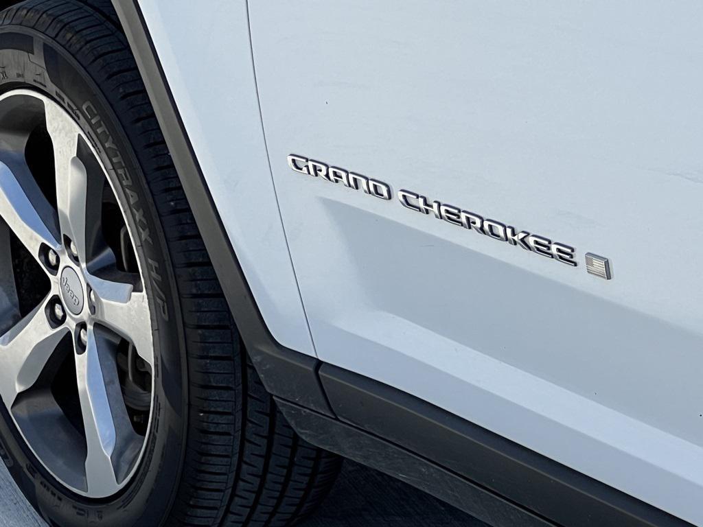 used 2021 Jeep Grand Cherokee L car, priced at $25,978