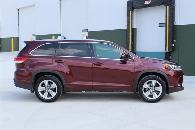 used 2018 Toyota Highlander car, priced at $24,500