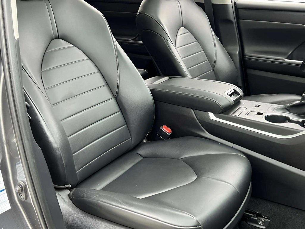 used 2020 Toyota Highlander Hybrid car, priced at $31,910