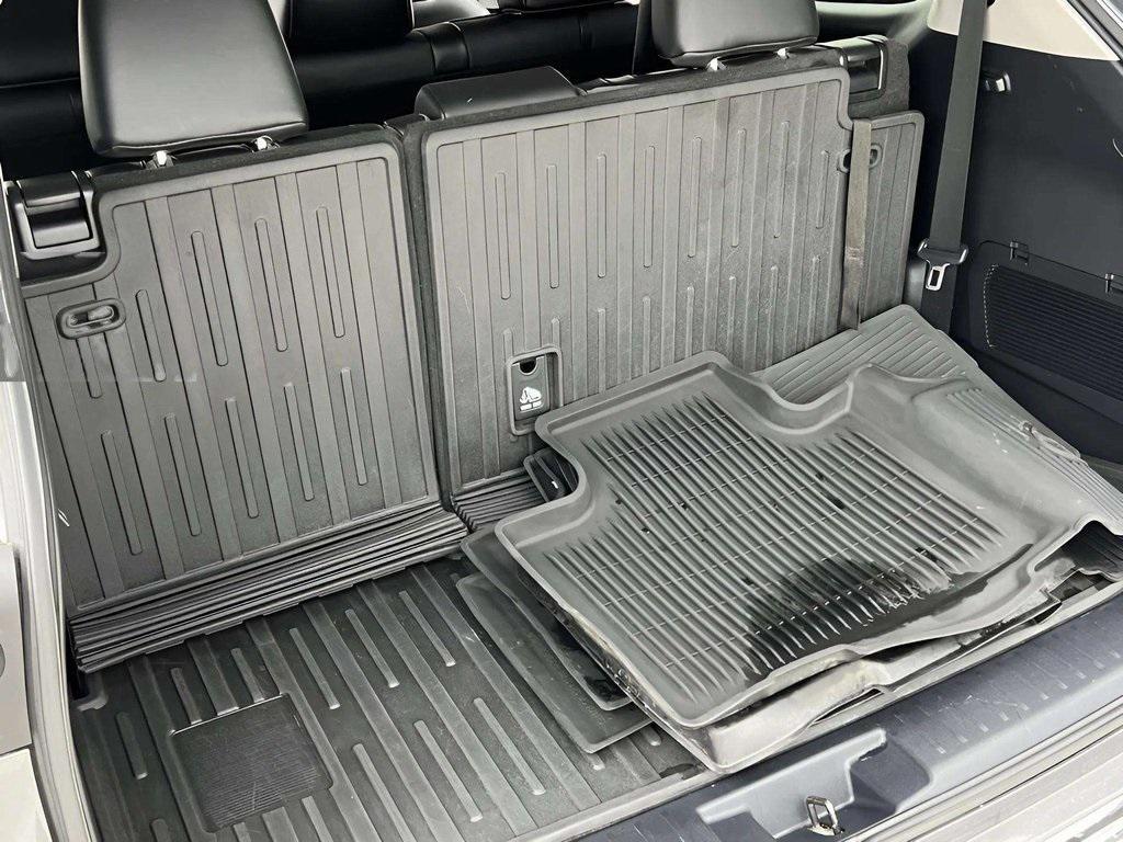 used 2020 Toyota Highlander Hybrid car, priced at $31,910