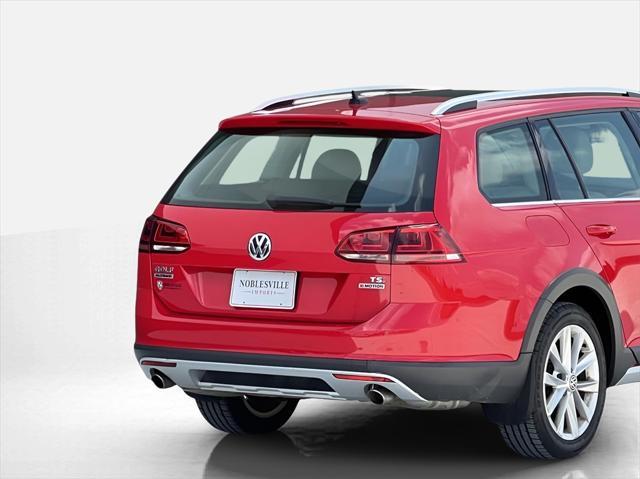 used 2017 Volkswagen Golf Alltrack car, priced at $17,990