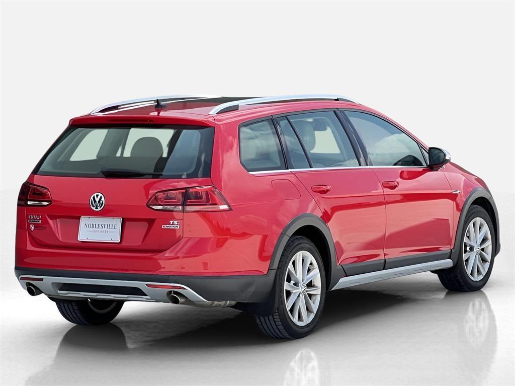 used 2017 Volkswagen Golf Alltrack car, priced at $16,668
