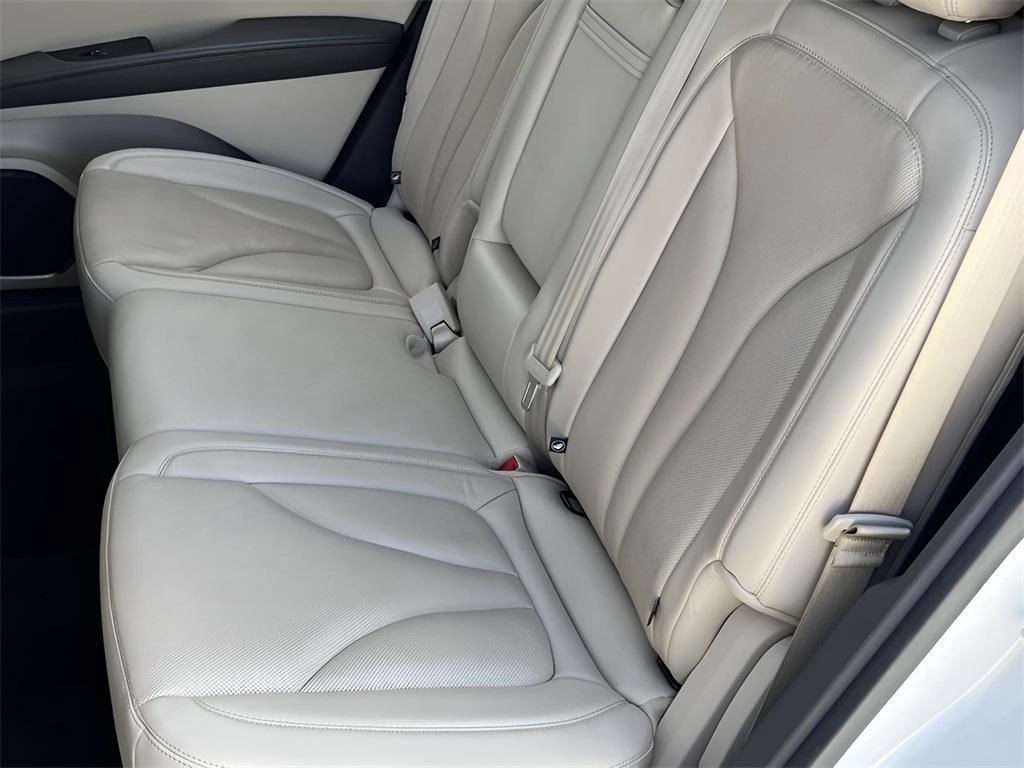 used 2020 Lincoln Nautilus car, priced at $23,377
