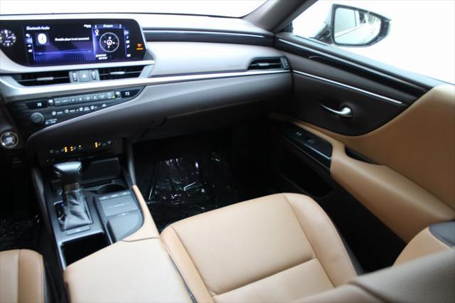 used 2020 Lexus ES 350 car, priced at $29,699