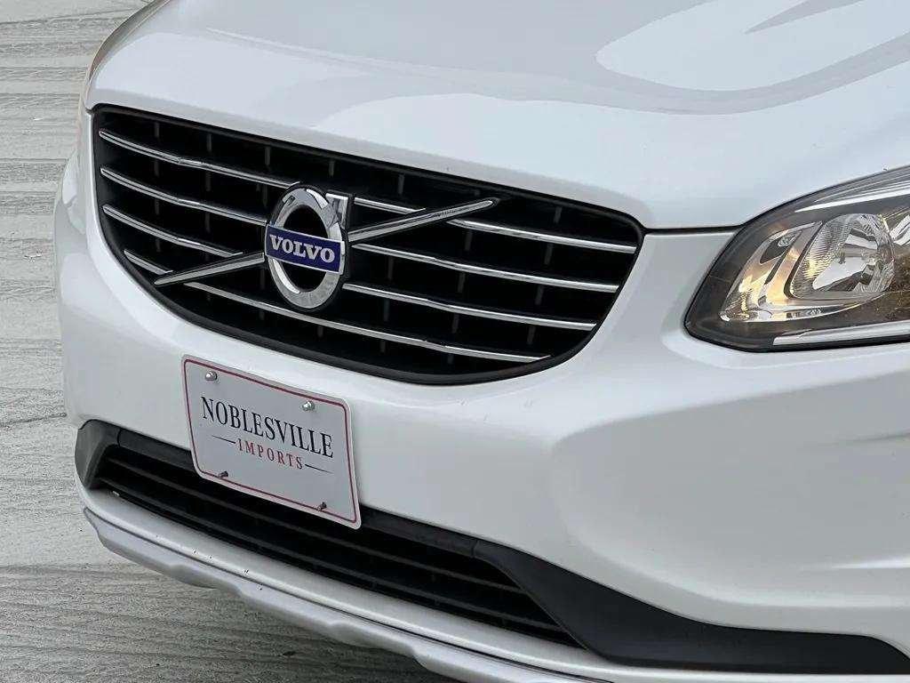 used 2015 Volvo XC60 car, priced at $11,564